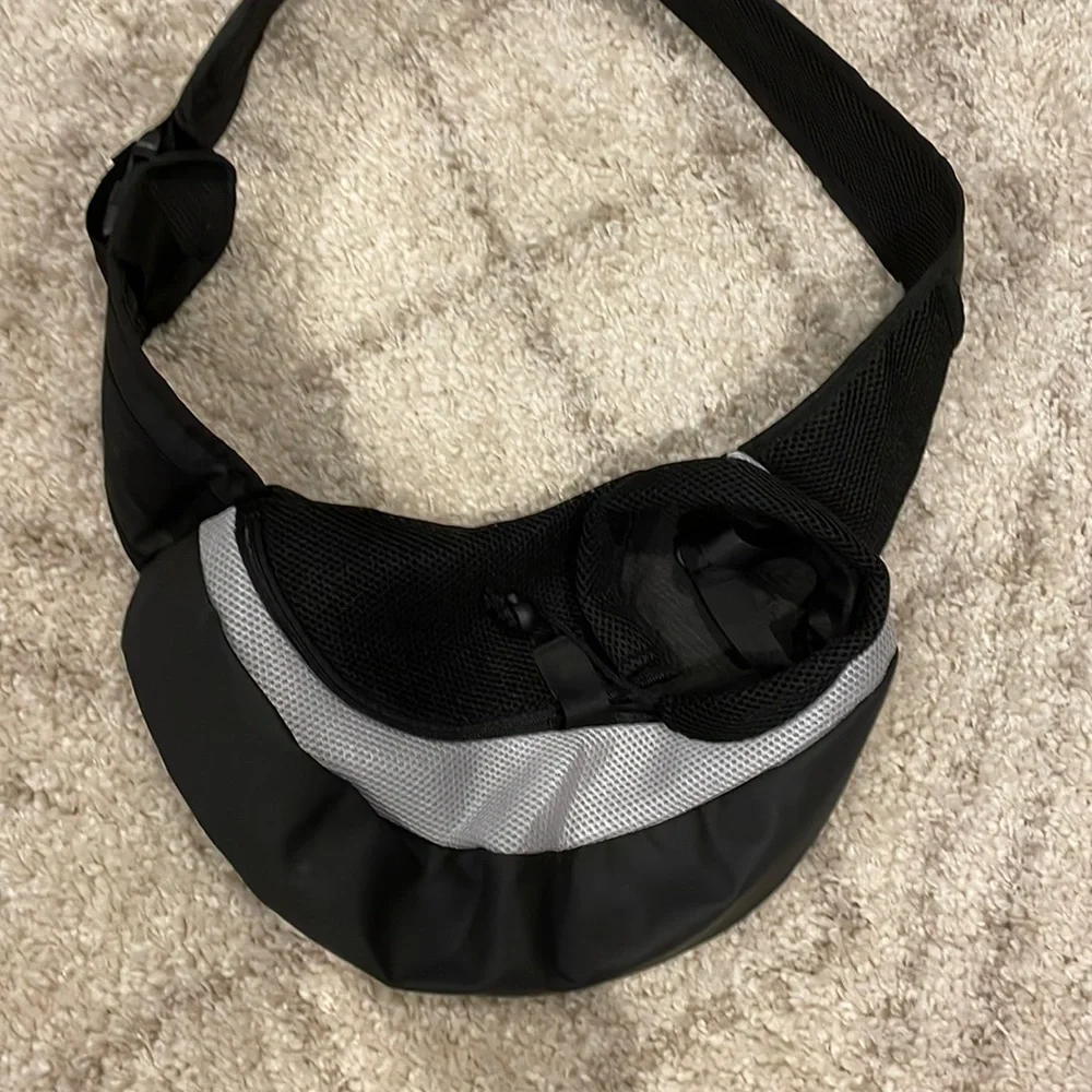COPY - NWOT SLING DOG CARRIER
